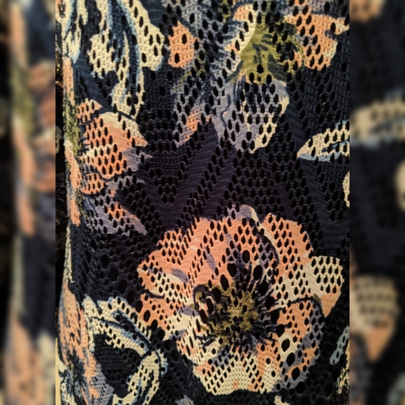 NWT Navy Blue and floral Westport dress - Picture 3 of 7